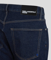 TAPERED JEANS
