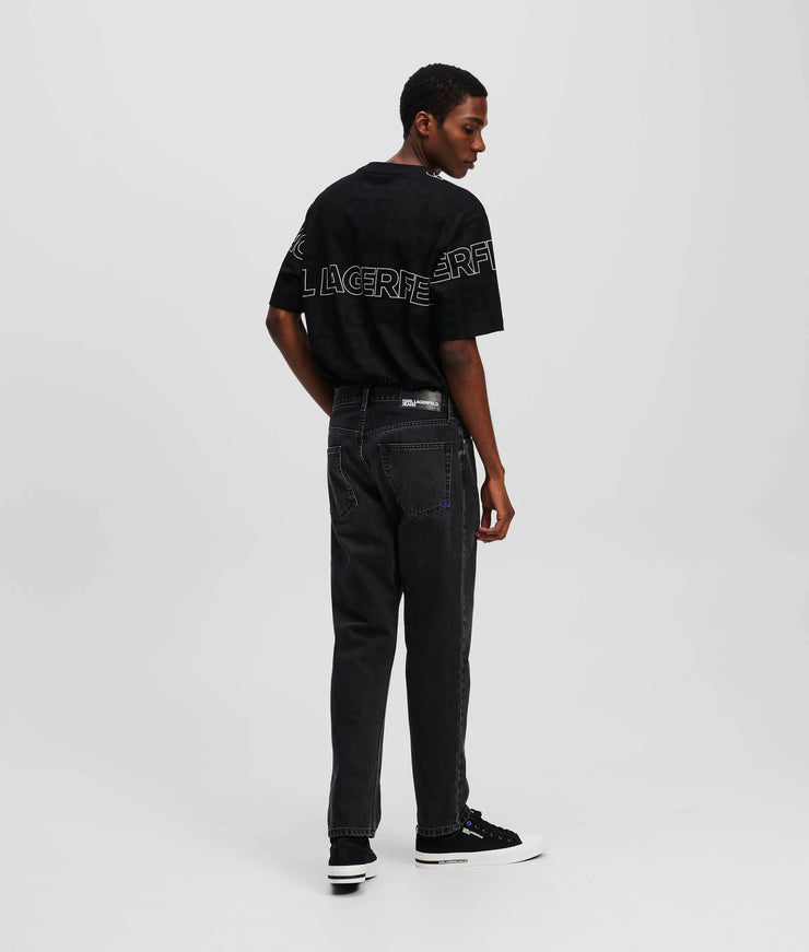 TAPERED JEANS
