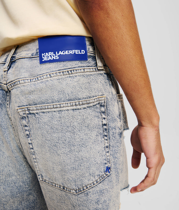 DISTRESSED SHORTS