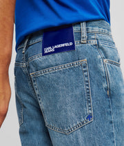 STRAIGHT JEANS